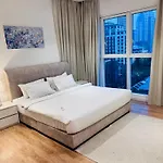 Quill Residence Klcc Starlife